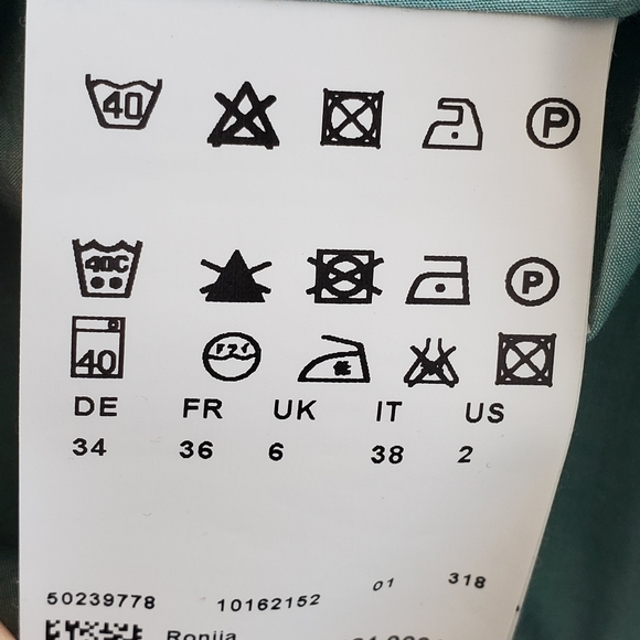 Hugo Boss Tiffany Green Button Down Blouse with white contrast collar/cuff - Picture 8 of 8